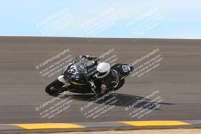 media/Nov-05-2022-SoCal Trackdays (Sat) [[f8d9b725ab]]/Bowl (1145am)/